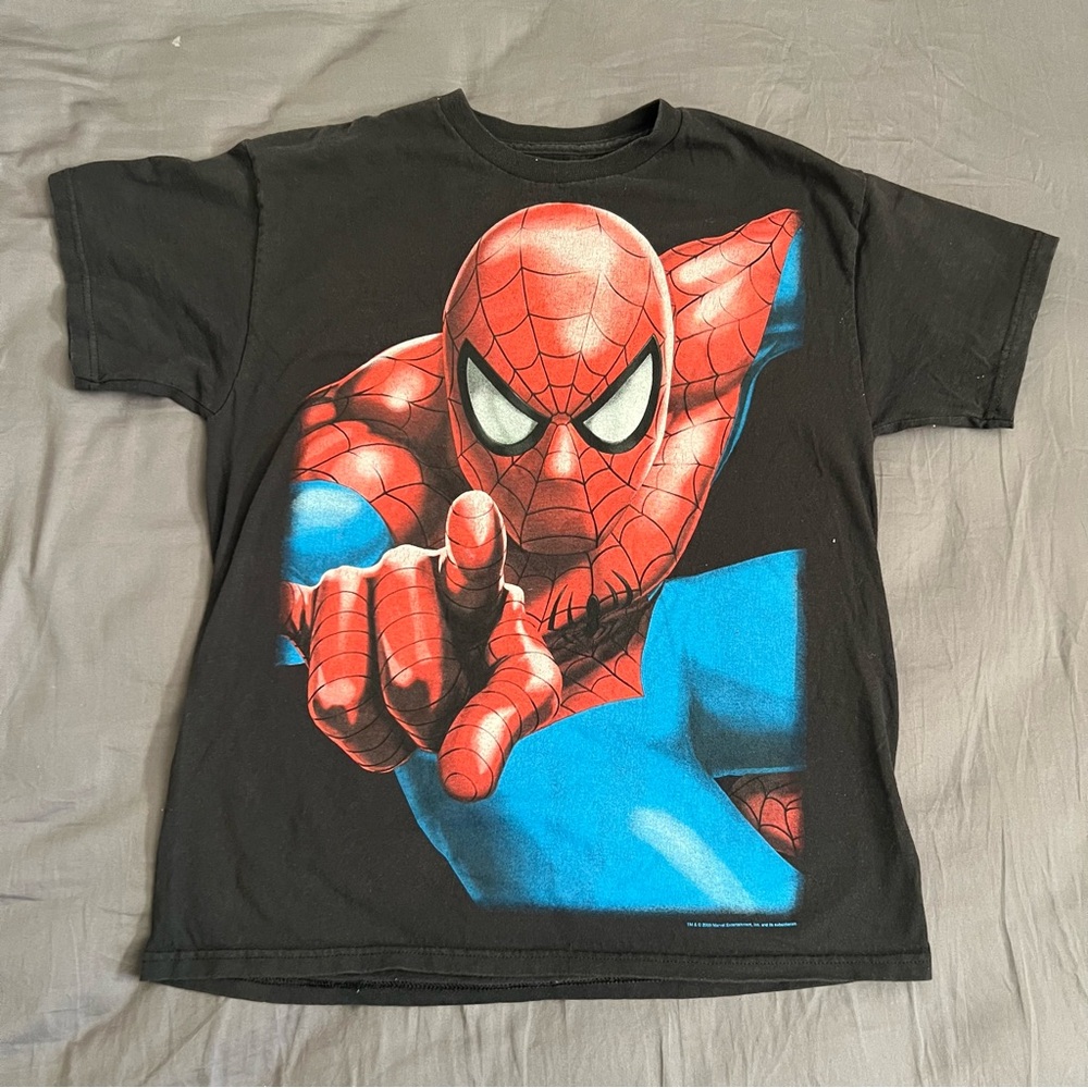 Vintage 2009 giant tag Spiderman tee Sz M - Picture 2 of 7